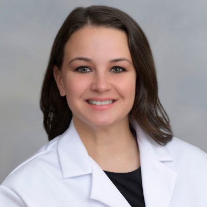 Lauren Montalvo Headshot